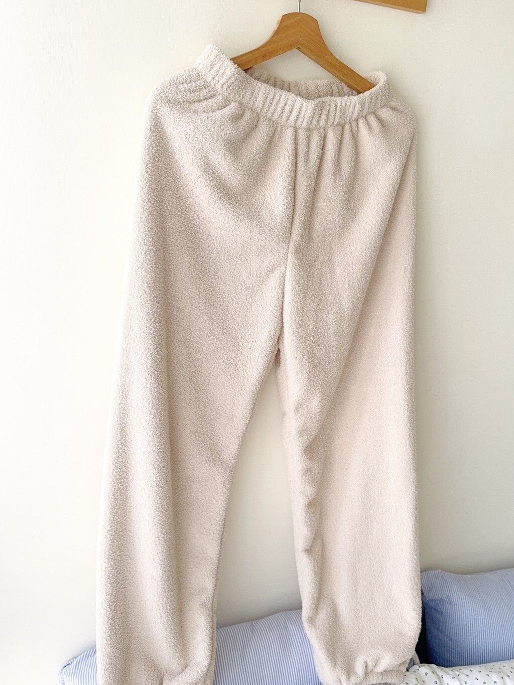 tw-11134207-81ztn-mhlk9i78jthg6a