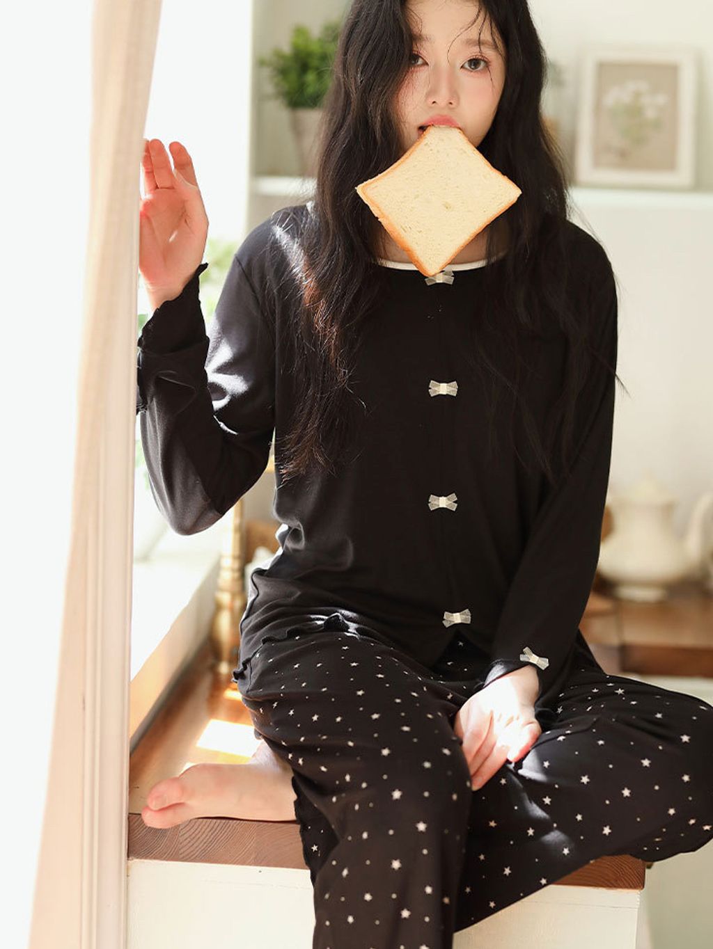 tw-11134207-81ztn-mh4jxnioaubv8c