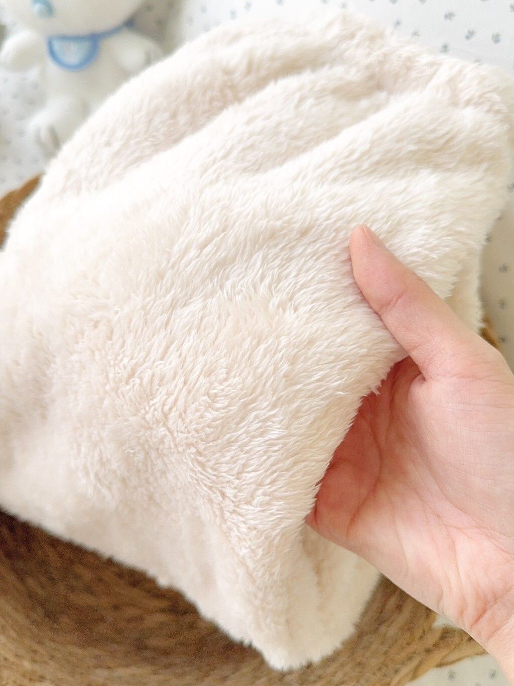 tw-11134207-81ztl-mhllhf254suaa6