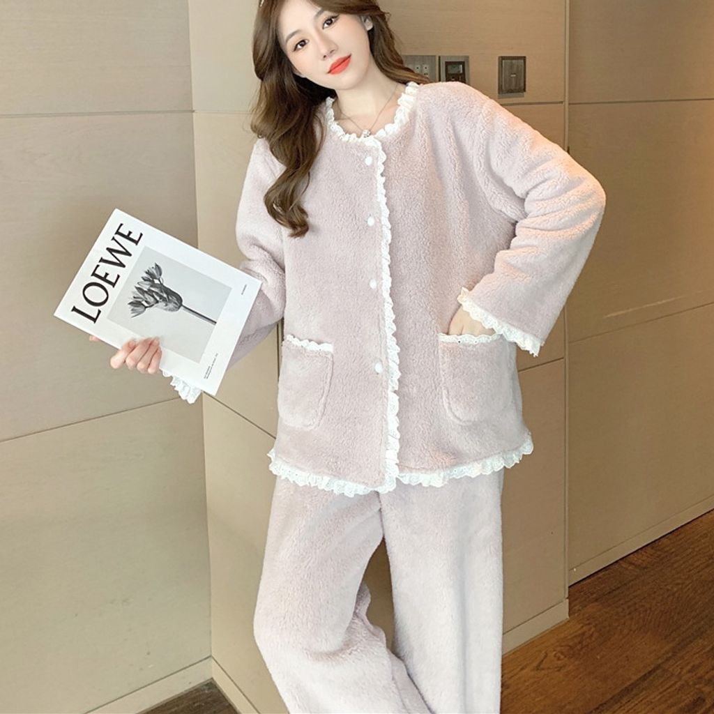 tw-11134207-81ztp-mhludrnx27m0ae