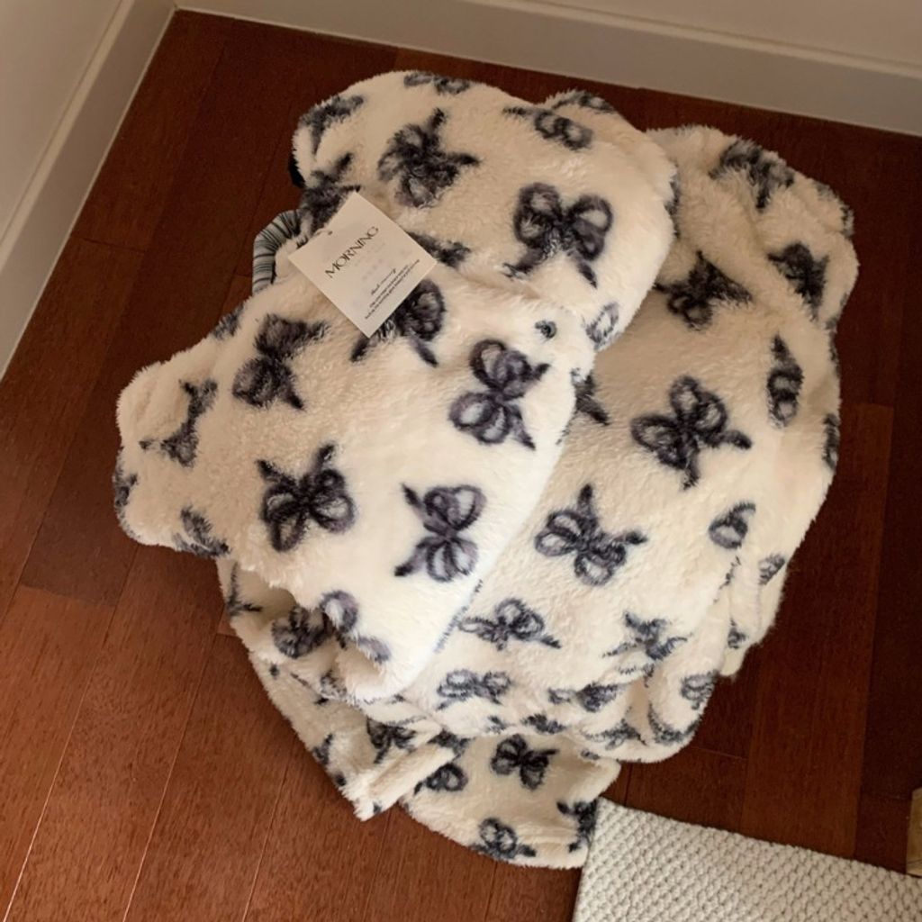 tw-11134207-81ztc-mhrcni3qch6tca