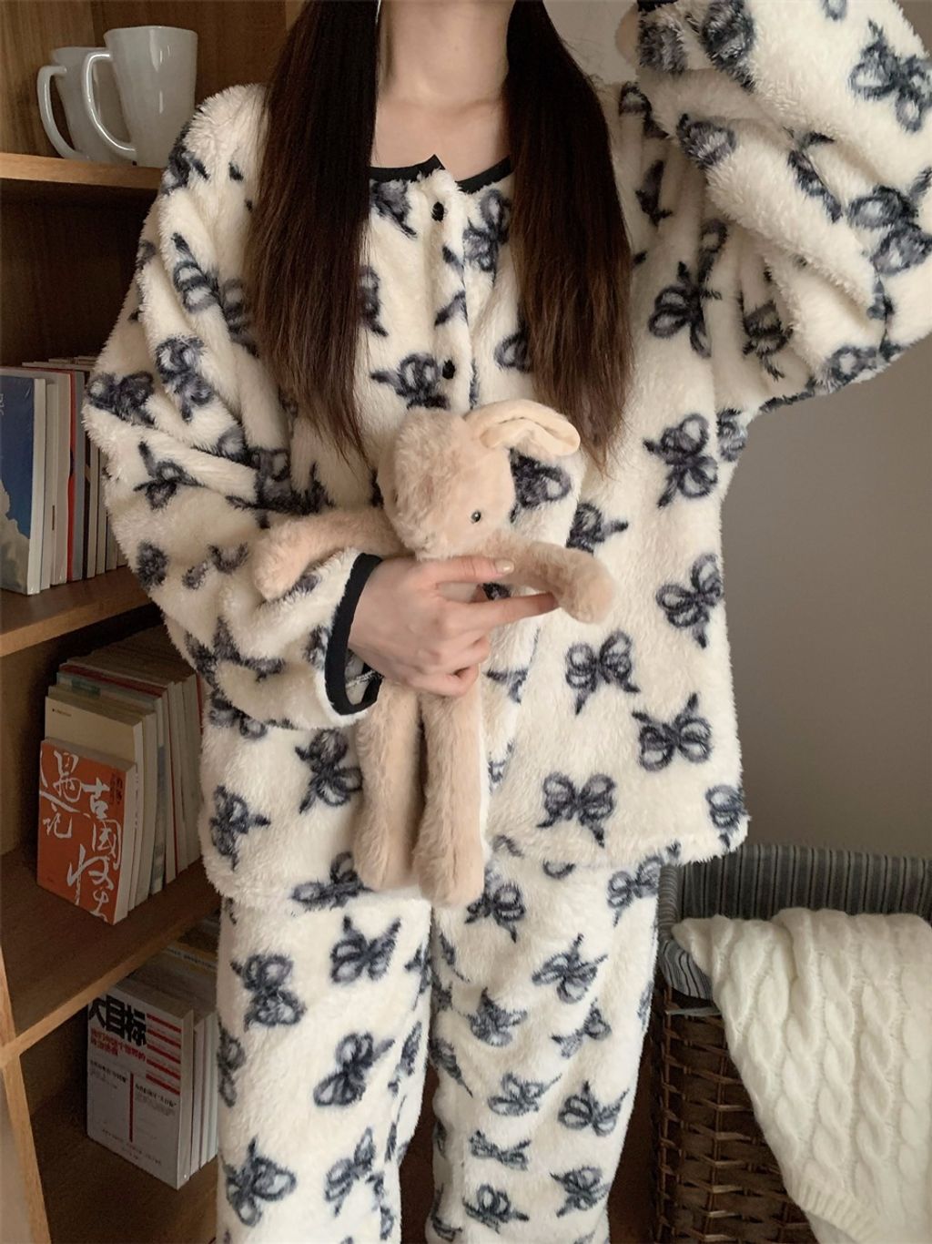 tw-11134207-81ztm-mhrc01twwmwx86