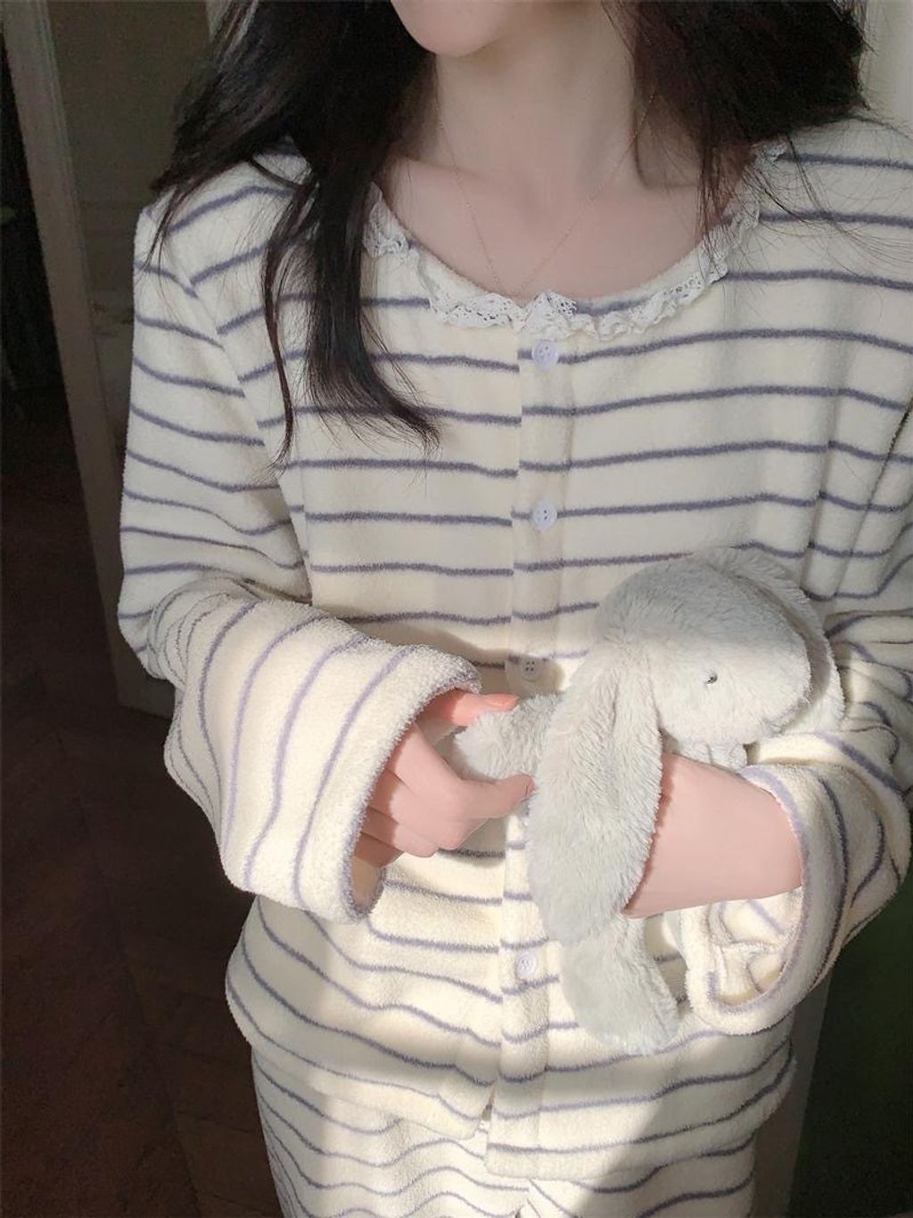 tw-11134207-81ztp-mhriow6cykg1a7