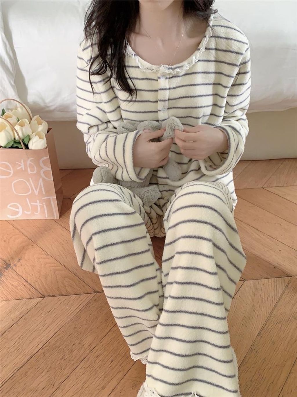 tw-11134207-81zth-mhriow6f588y20