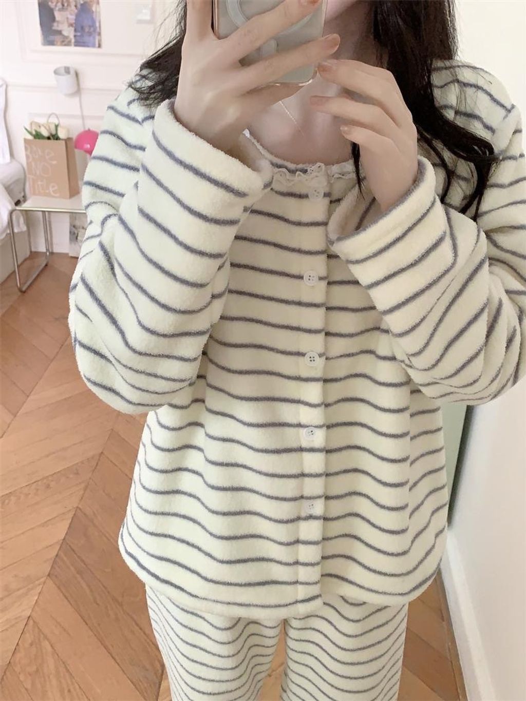 tw-11134207-81zto-mhriow6g2xvs16