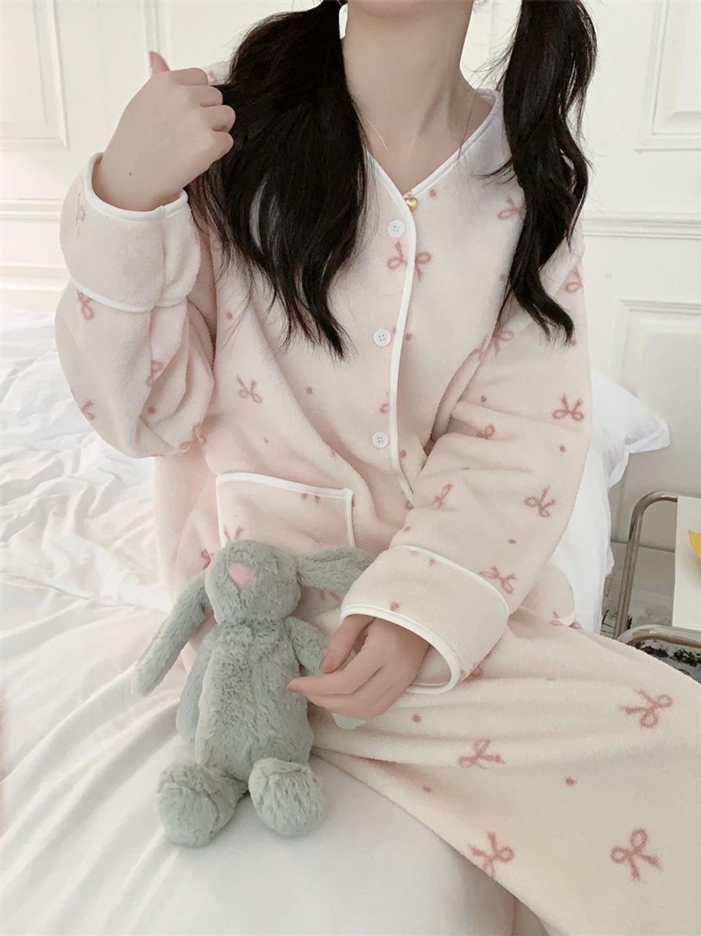 tw-11134207-81ztl-mhri1o3udc0809