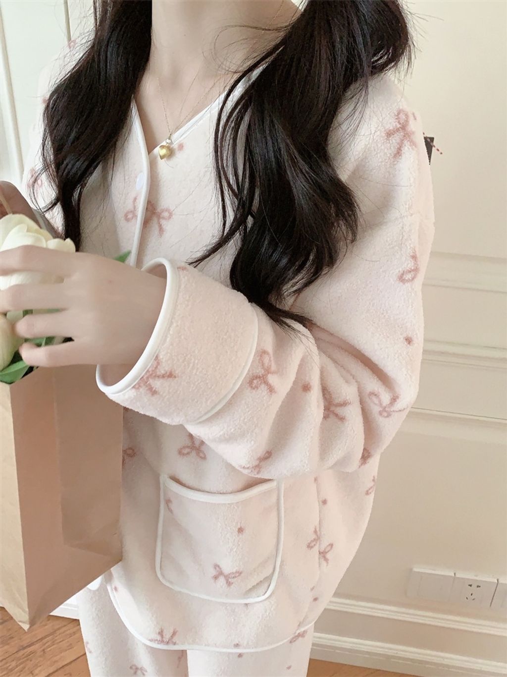 tw-11134207-81zth-mhri2a2w94p202