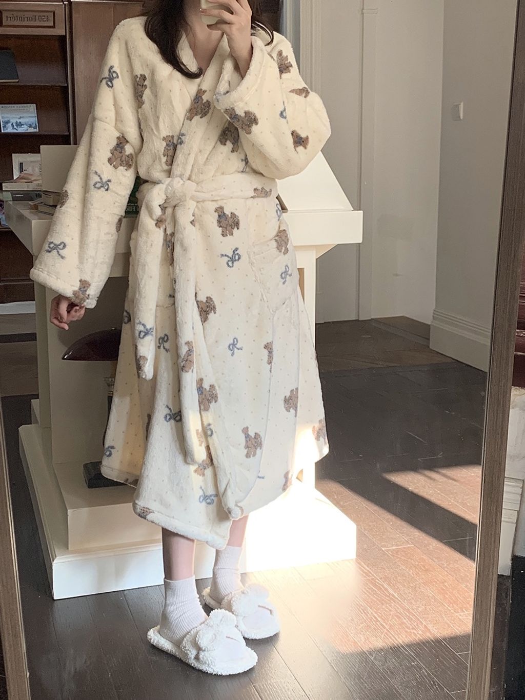 tw-11134207-81ztd-mhrja494l0xxe4