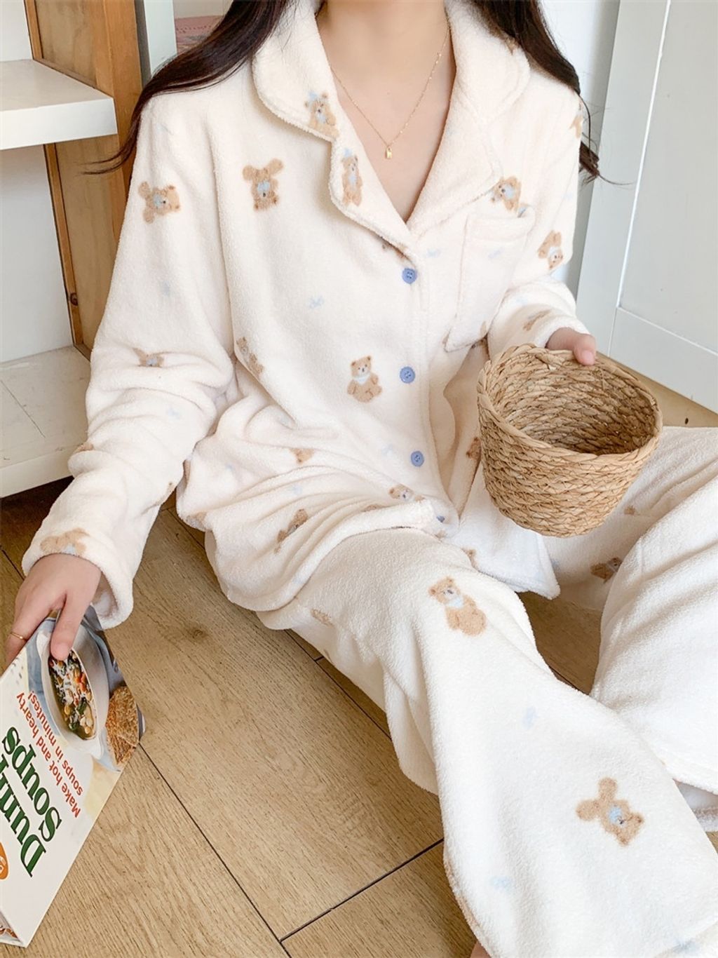 tw-11134207-81ztc-mhooh5yqaayt08