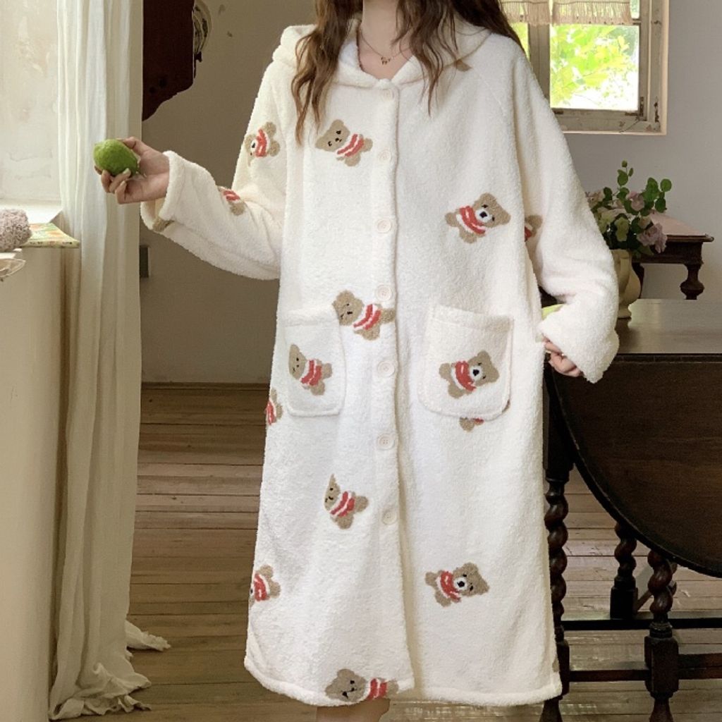 tw-11134207-81ztp-mhq4az3r0kqwad