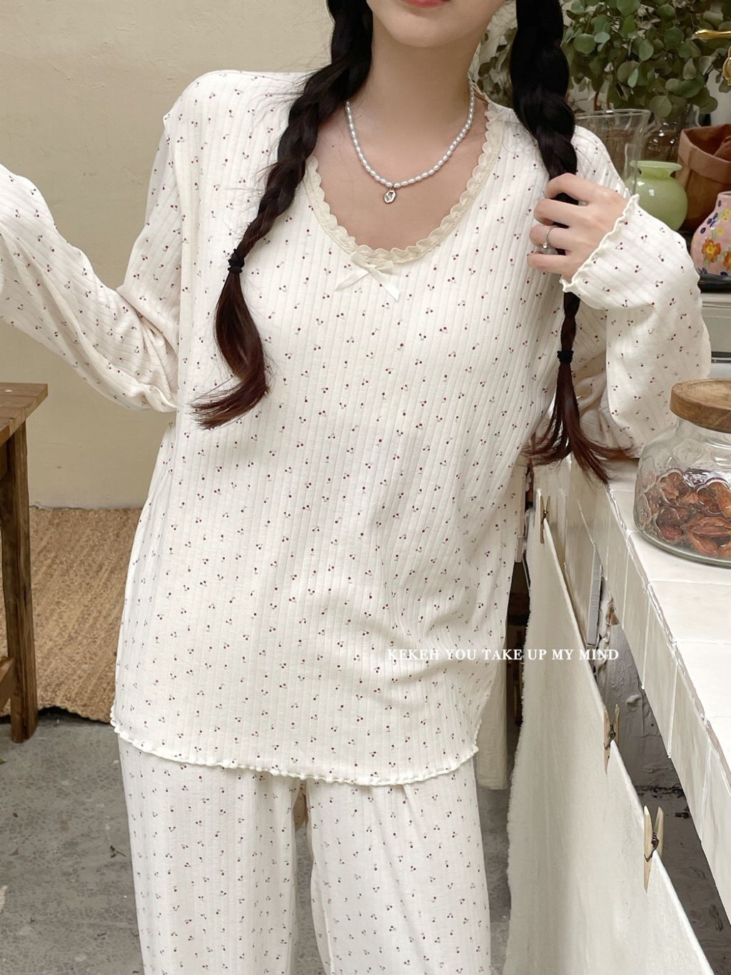 tw-11134207-81ztg-mi3zeo0vq1a89c