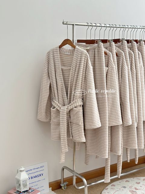 tw-11134207-81ztp-micx8obju8zn90