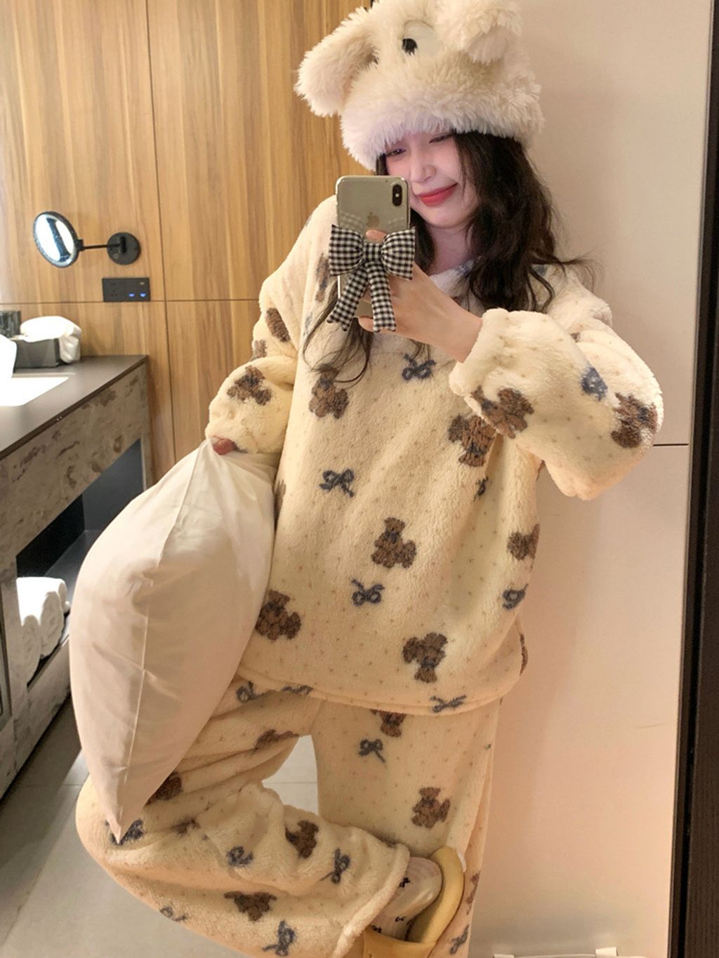 tw-11134207-81ztd-mik19cregr9c68