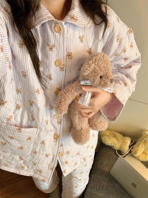 tw-11134207-81zth-mik2zz1y5o9406