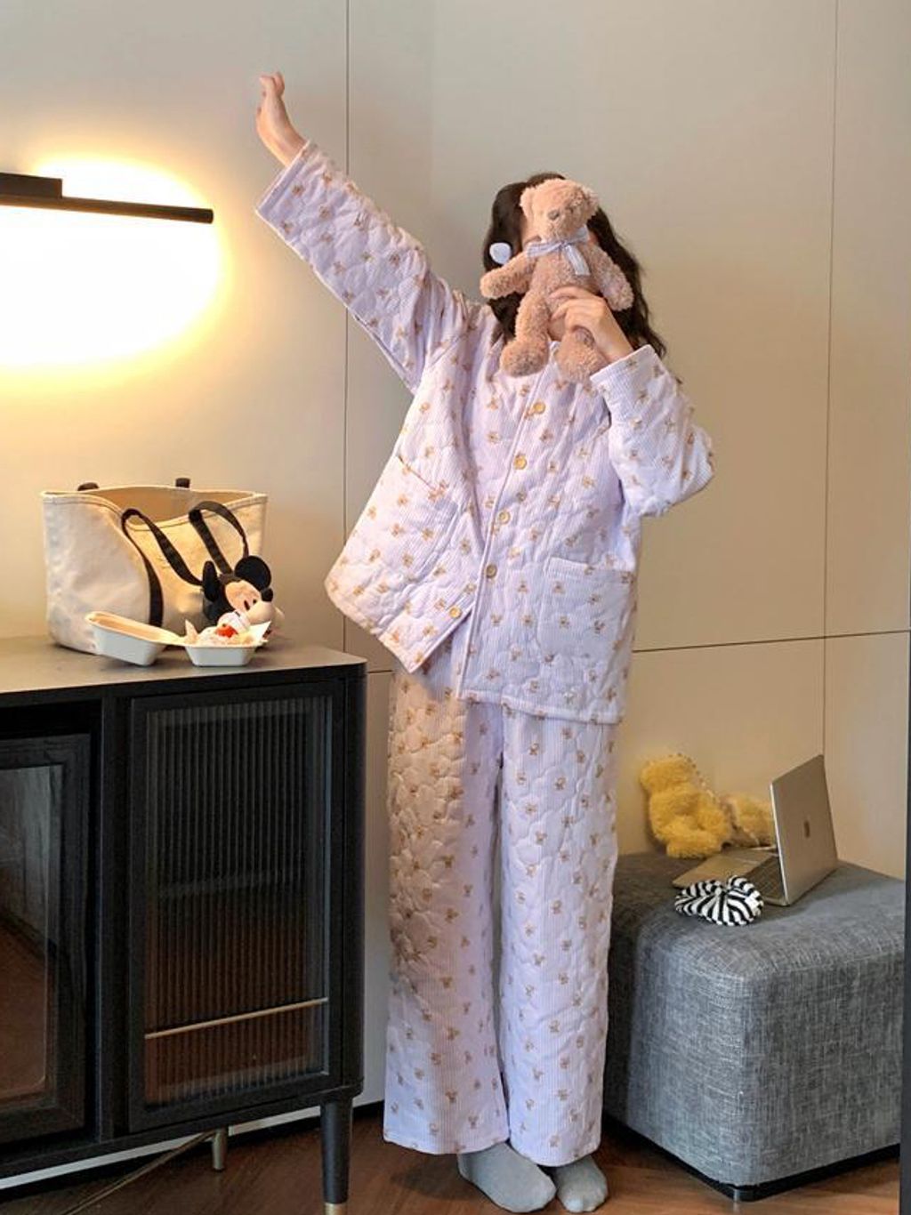 tw-11134207-81ztd-mik31mkitu6895