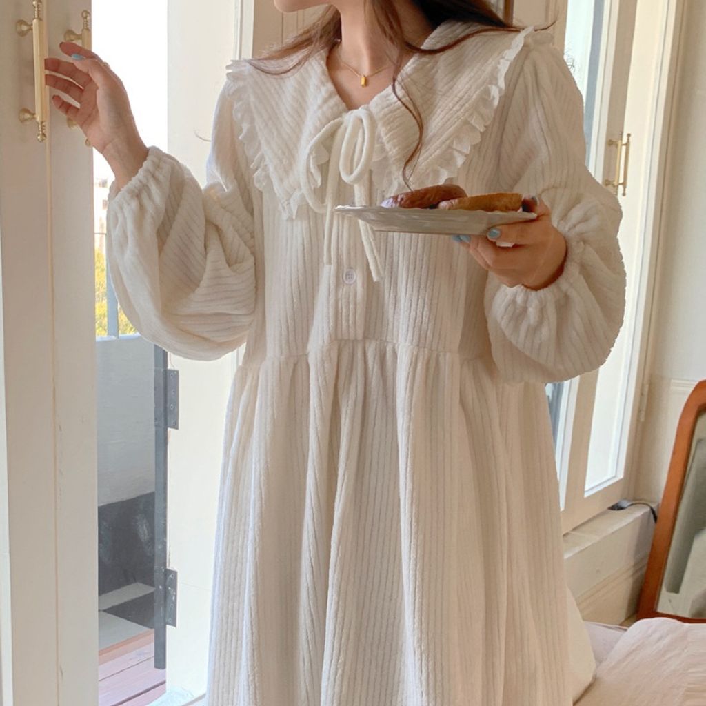 tw-11134207-81ztq-mjpgcnam62h03f