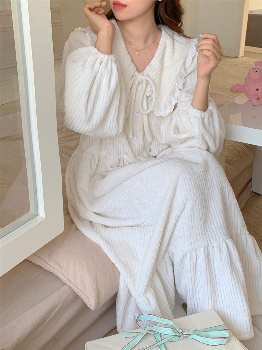 tw-11134207-81ztl-mjpgal6opmv5c4