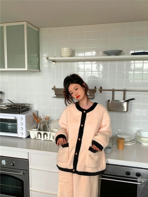 tw-11134207-81ztc-mjpgtfy8cop086