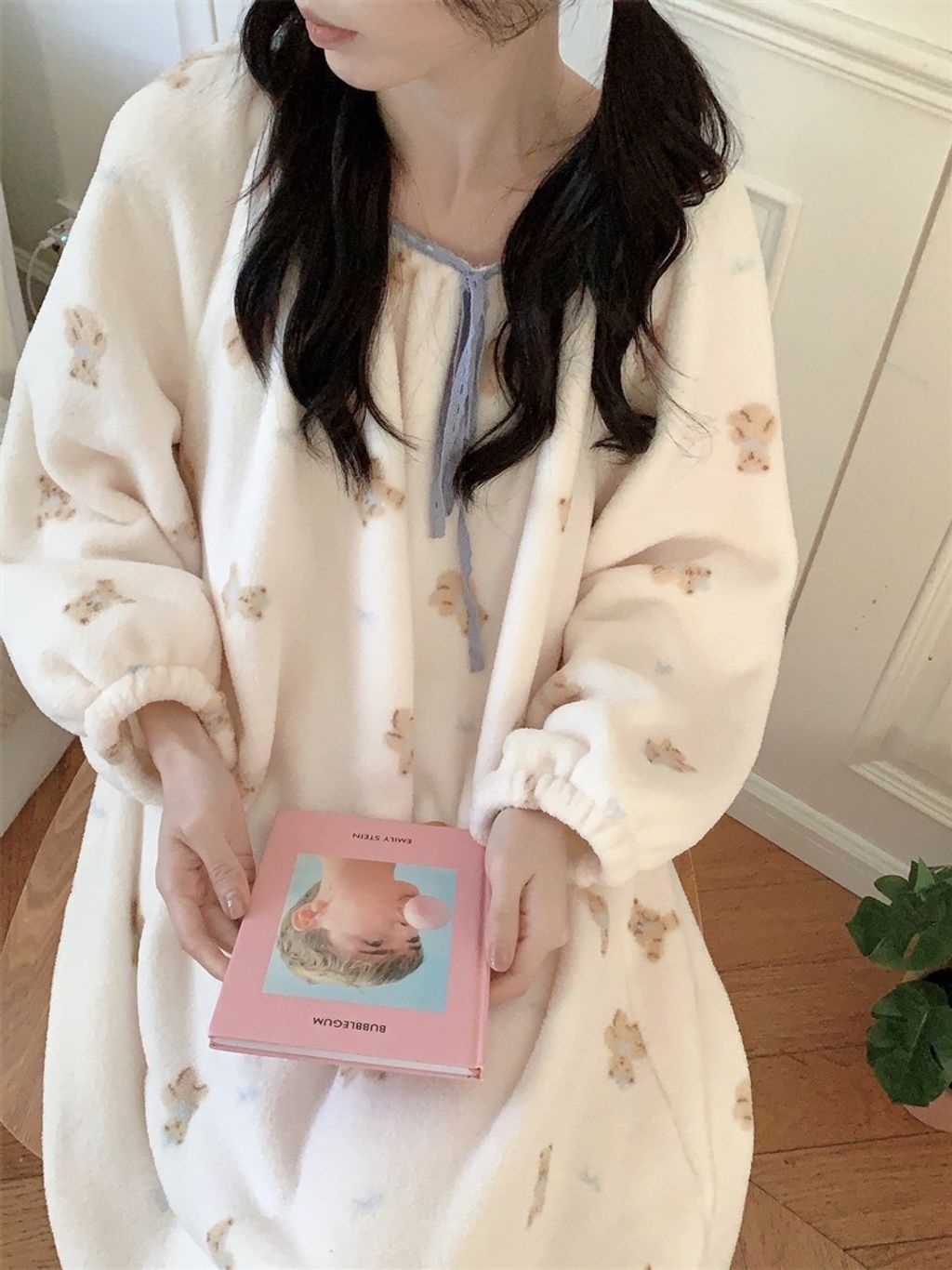 tw-11134207-81ztm-mjtqmq1qfabmf1