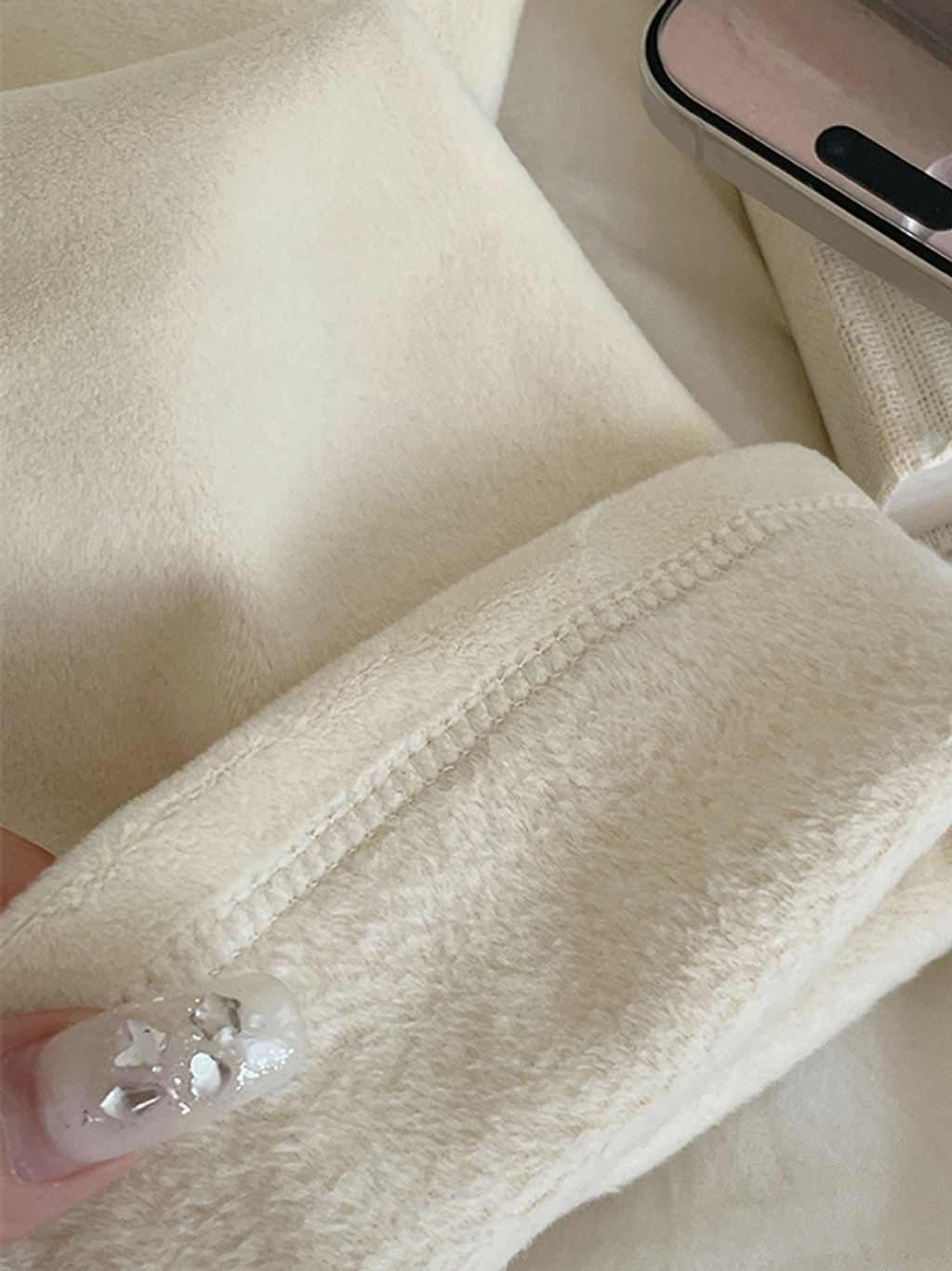 tw-11134207-81ztg-mk0vf9plhjwib3