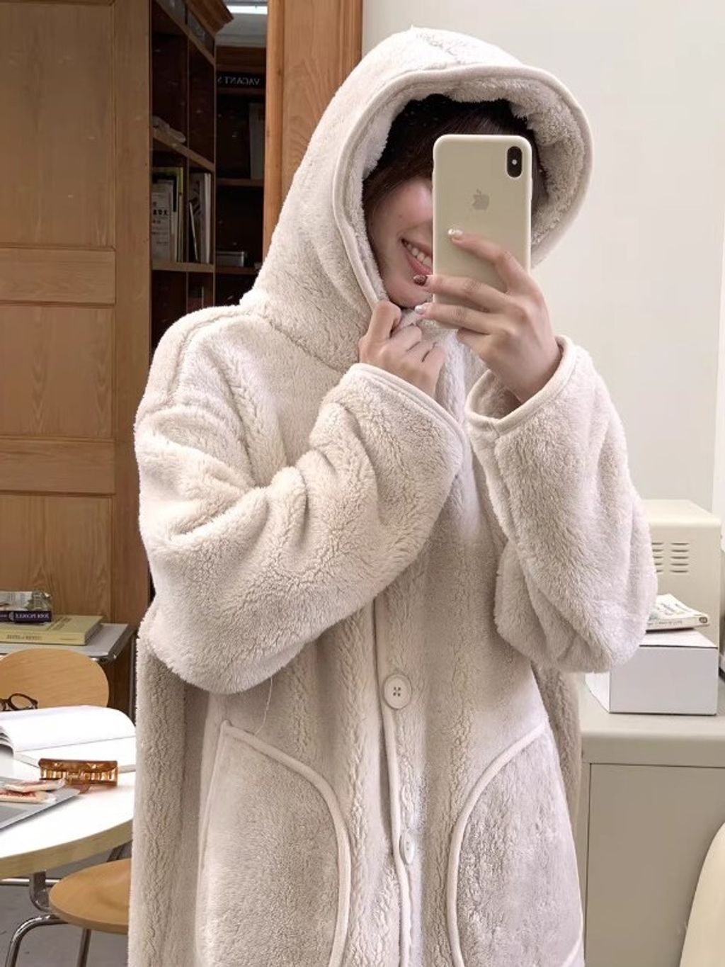 tw-11134207-820li-mk2545ebt7ut10