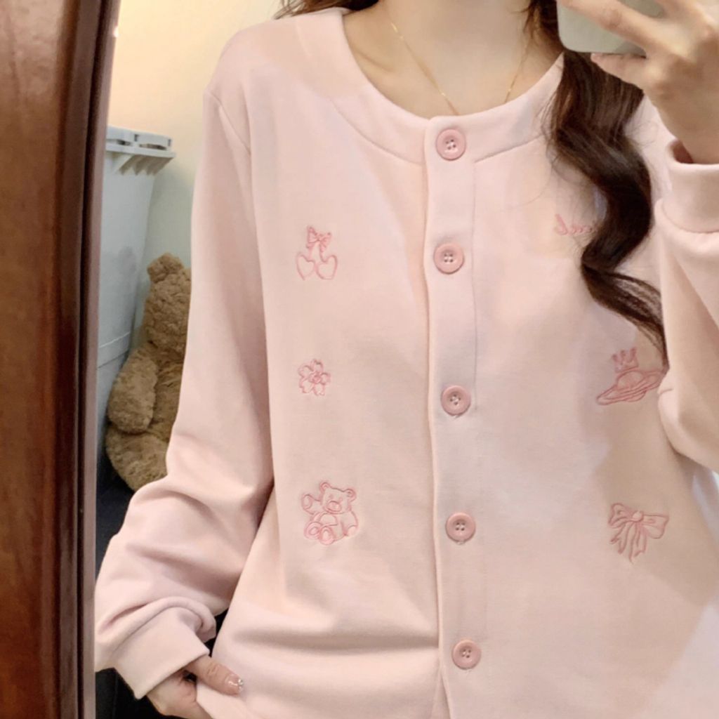 tw-11134207-81zth-mjqn1gmmcfltf8