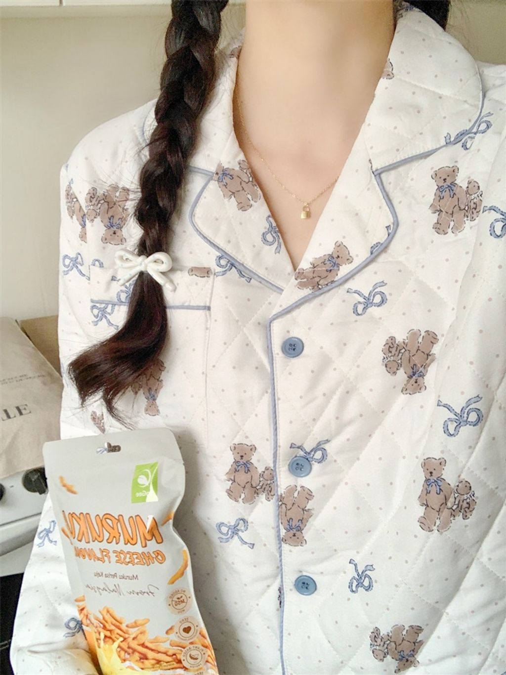 tw-11134207-820li-mk3npl66jev852