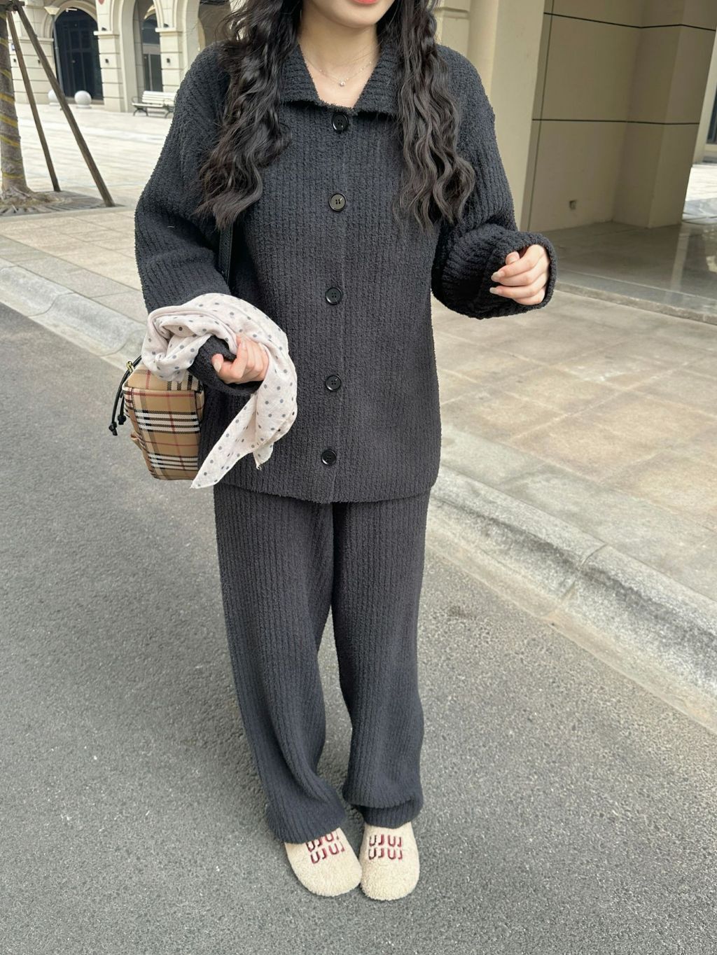 tw-11134207-820lh-mk3qdl4xwh6w9e