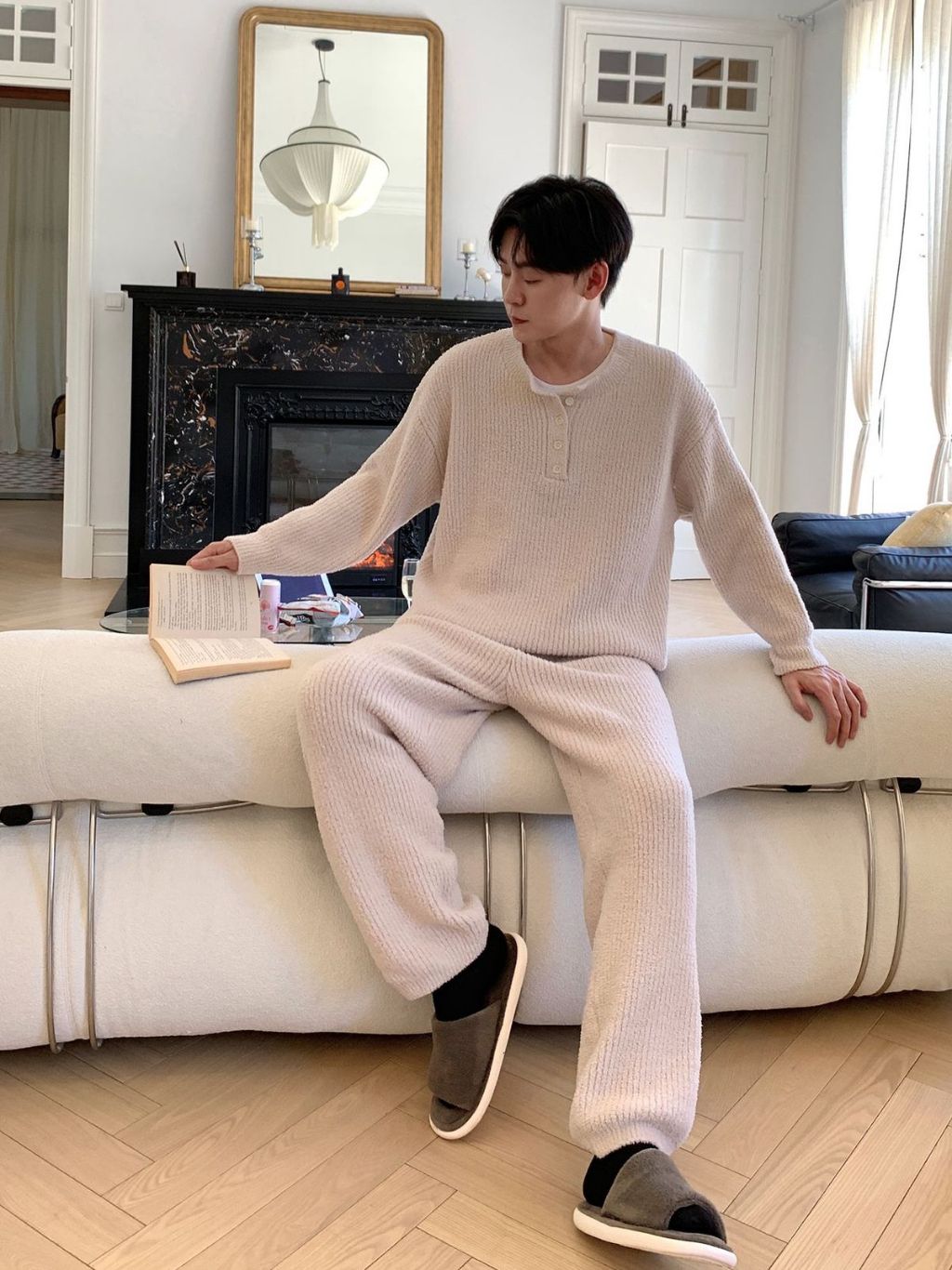 tw-11134207-820l4-mk7wrff2vj0oad