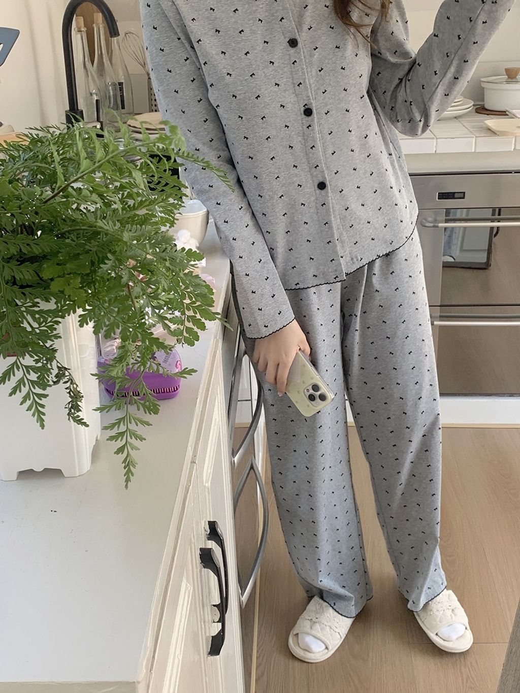 tw-11134207-820le-mk80n4mus5c2d8