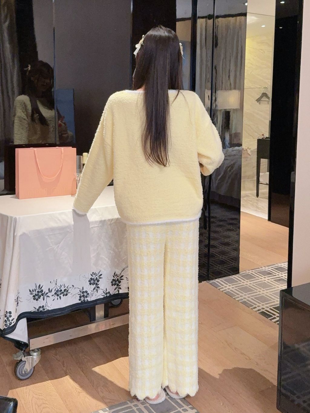 tw-11134207-820li-mkaub0m3a7lxbd