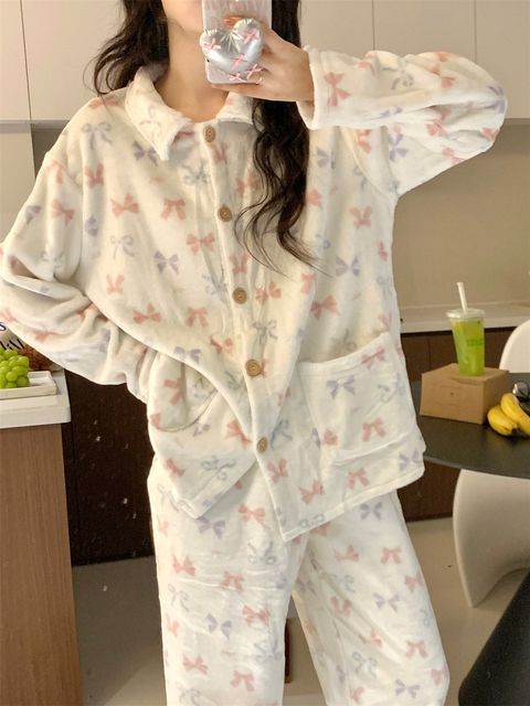 tw-11134207-820la-mkc88i1uy8783d