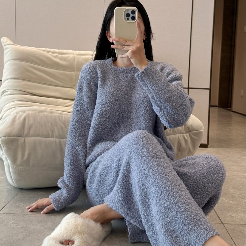 tw-11134207-820la-mkca6y8929z6a0