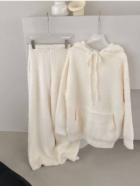 tw-11134207-820ld-mkowahjboetjaa