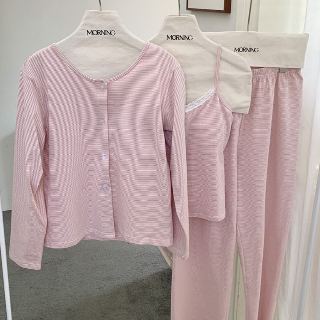 tw-11134207-820le-ml4rxpmo70um09