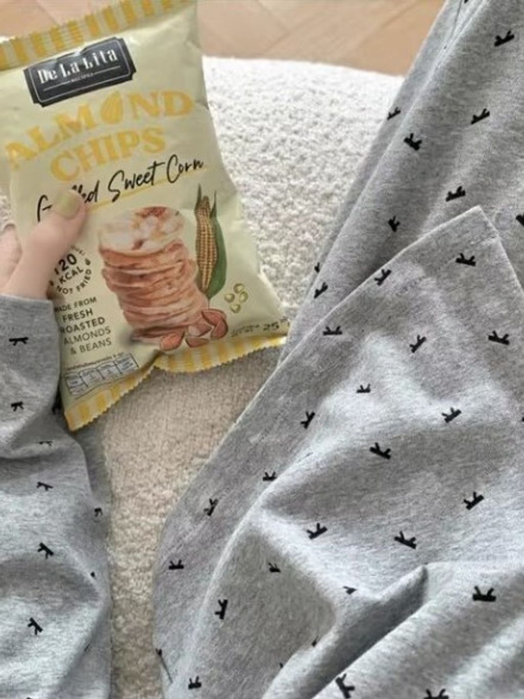 tw-11134207-820li-ml4siktgszrjbb