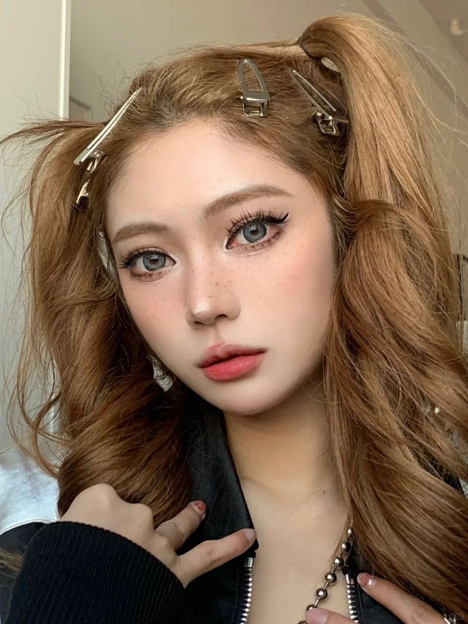 WhatsApp Image 2024-11-27 at 21.28.16 (1)