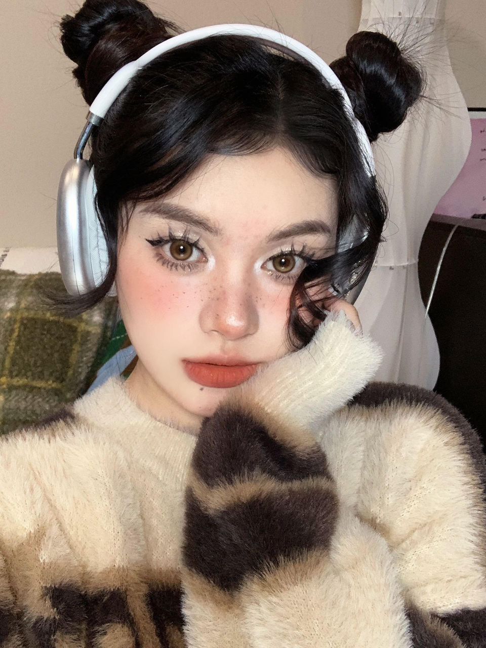 WhatsApp Image 2025-11-17 at 11.24.48 AM (3)