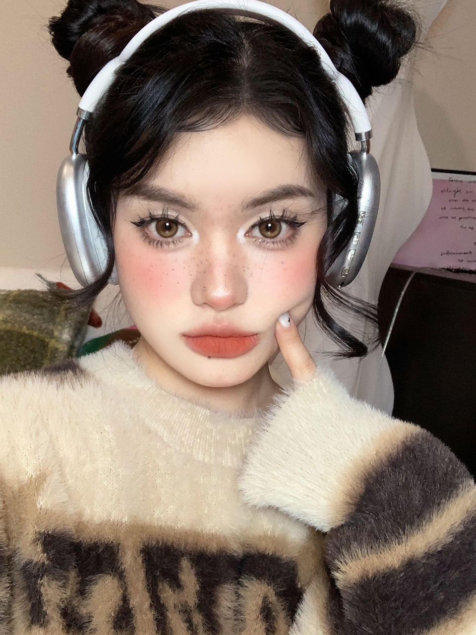 WhatsApp Image 2025-11-17 at 11.24.48 AM (2)