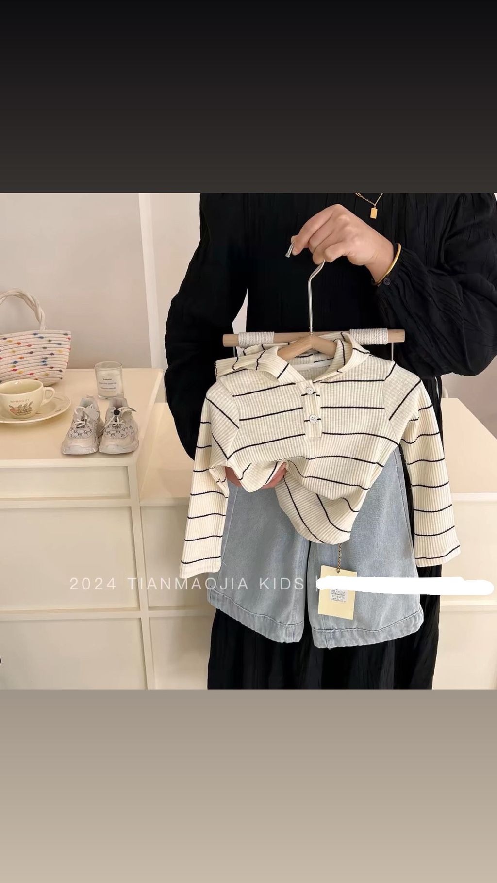 C01D53D8-2802-4F13-8E07-0E5E2A523C1B