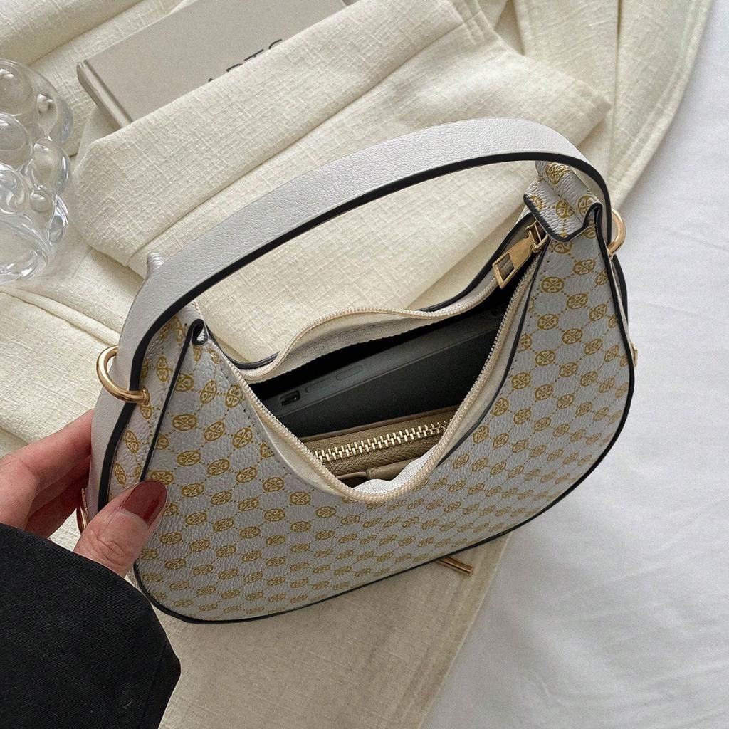 f4642a9843124f968bf28eb391235358~tplv-aphluv4xwc-origin-jpeg