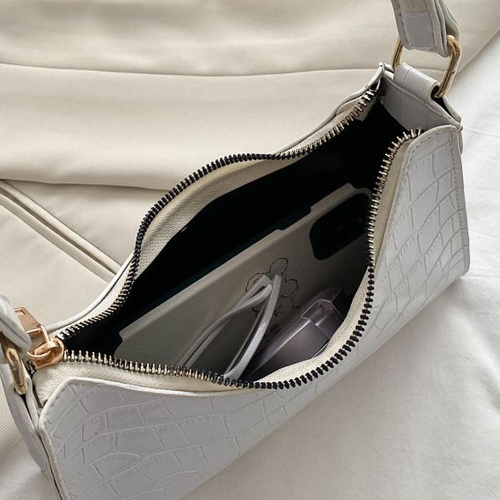 c3c343c47e6d4ae28495033b915718e2~tplv-aphluv4xwc-origin-jpeg