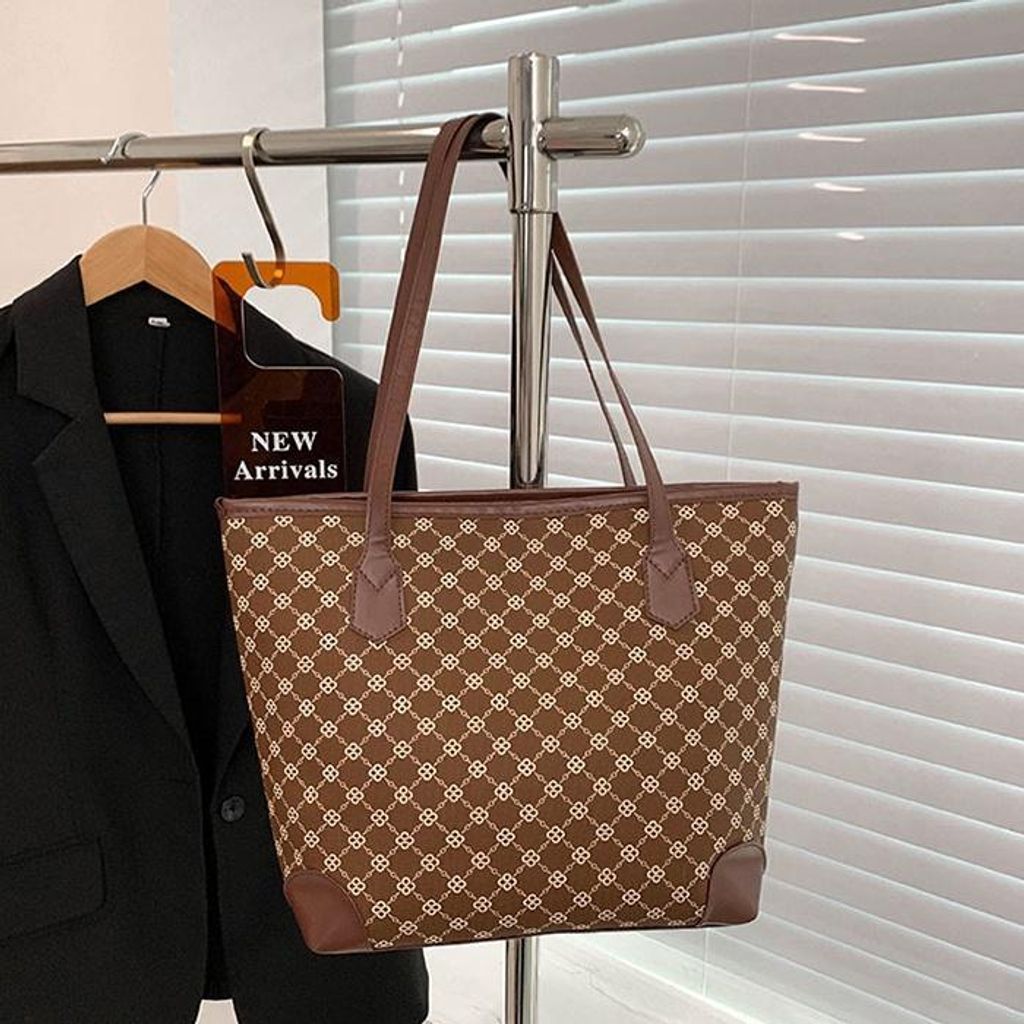 2d2b811a05ba4cd69c26f29ef0fb031e~tplv-aphluv4xwc-origin-jpeg