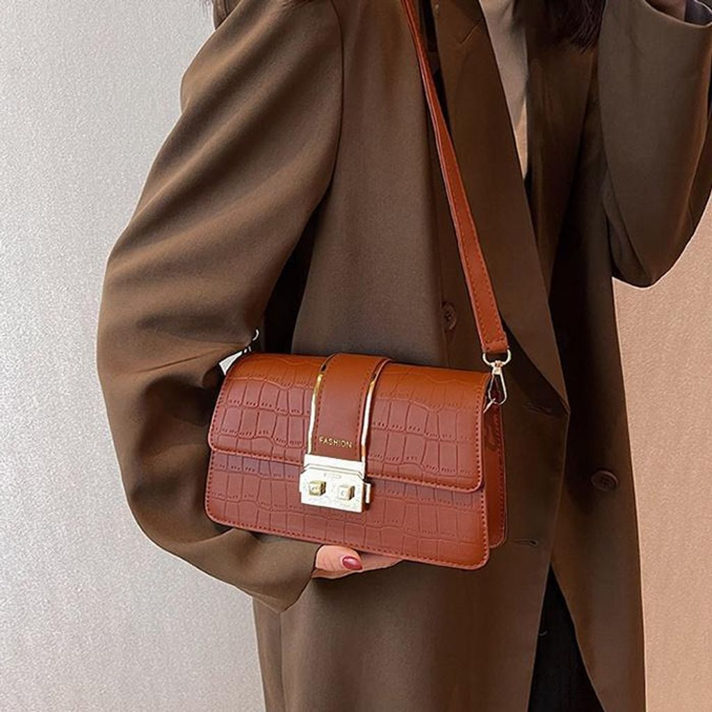 4e7499f4c4114621b10d2dd5f1af0afc~tplv-aphluv4xwc-origin-jpeg