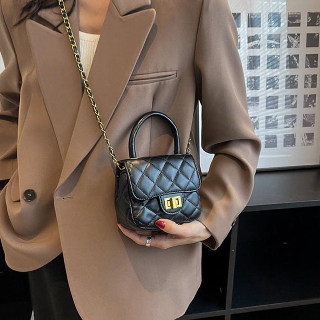 d7c1d5c403364fdbb40e7b7a80e1591d~tplv-aphluv4xwc-origin-jpeg