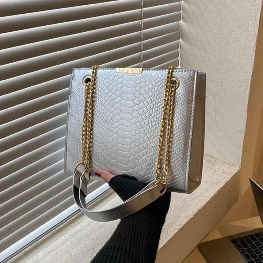 34280859c2a645c6a1a995ad32f71c2c~tplv-aphluv4xwc-origin-jpeg