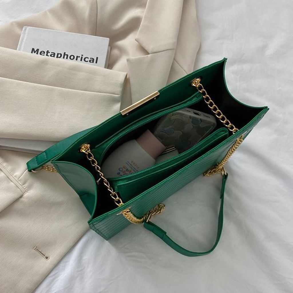 640032f6e1b34b4fa5afcca2e8b8f8f7~tplv-aphluv4xwc-origin-jpeg