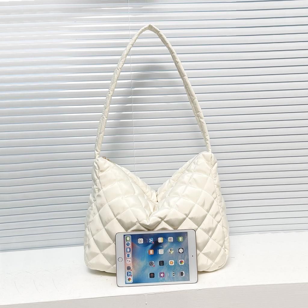 f7d6e35dd14e40a7a9bf5df6d726eee3~tplv-aphluv4xwc-origin-jpeg