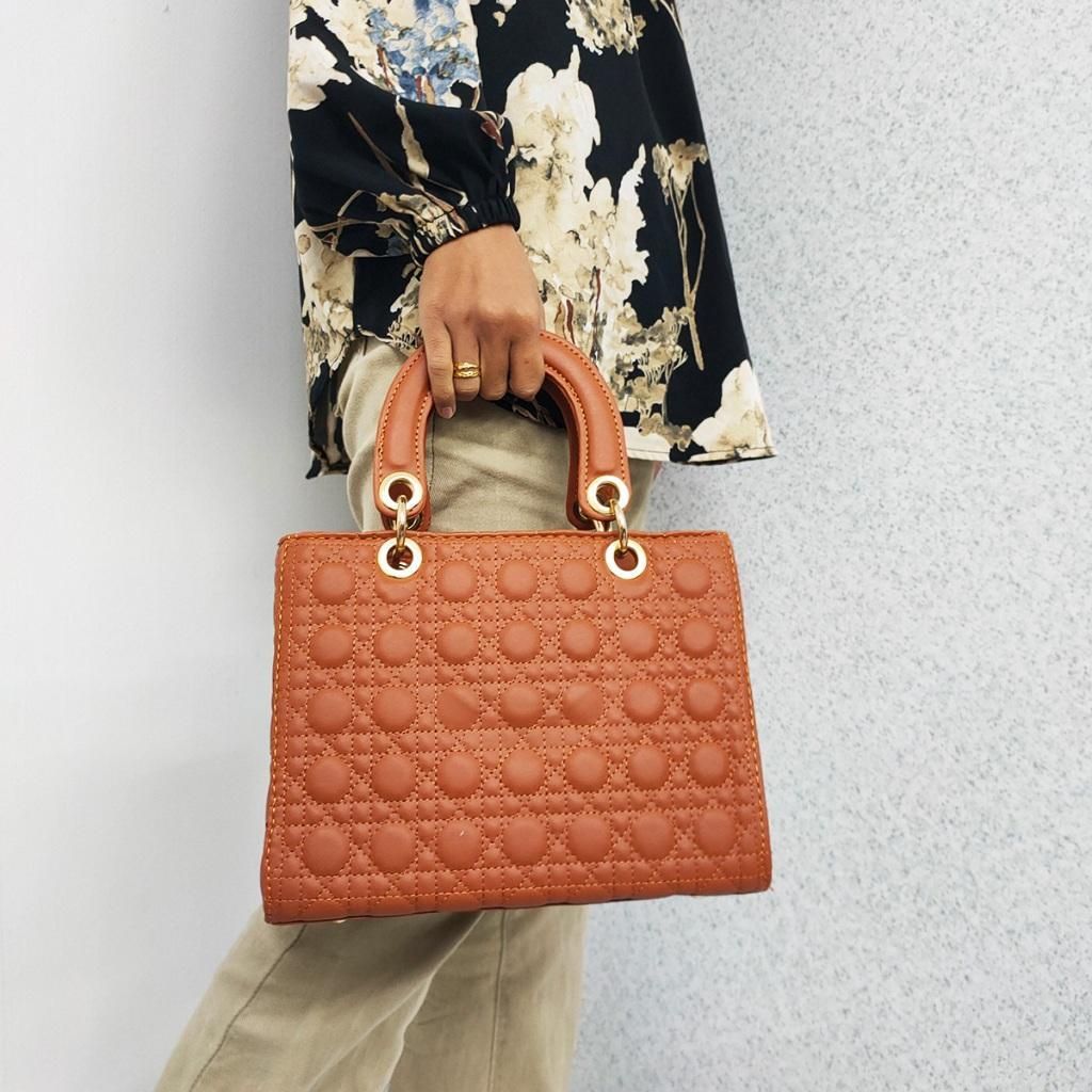 6b3725d4038b42e093f9f4870c3059d5~tplv-aphluv4xwc-origin-jpeg