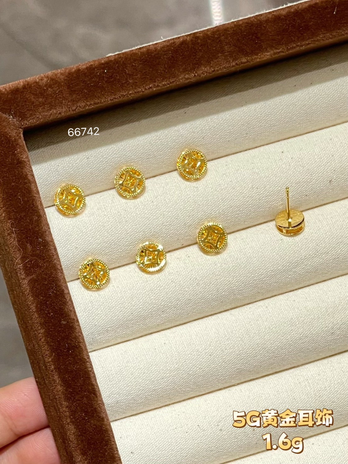 line_oa_chat_250620_150405_group_0